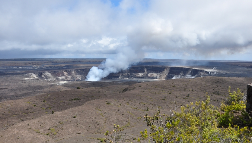 Kilauea_VolcanoesNatPark.JPG