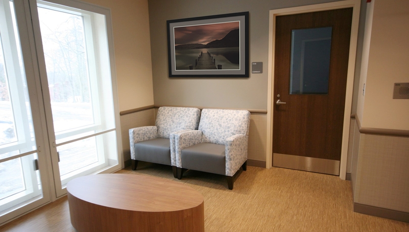 McLean-Lobby-Linea5.jpg