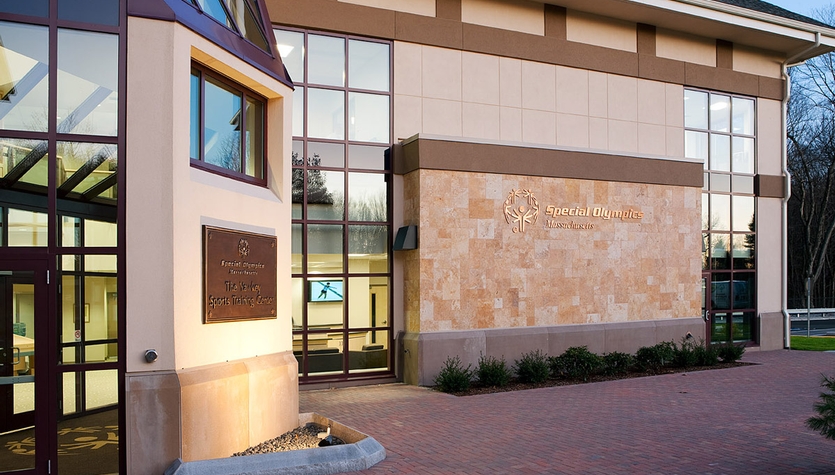 2Exterior_twilight.jpg