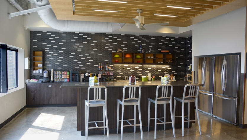 Amazon-Cafe-8th-Floor.jpg